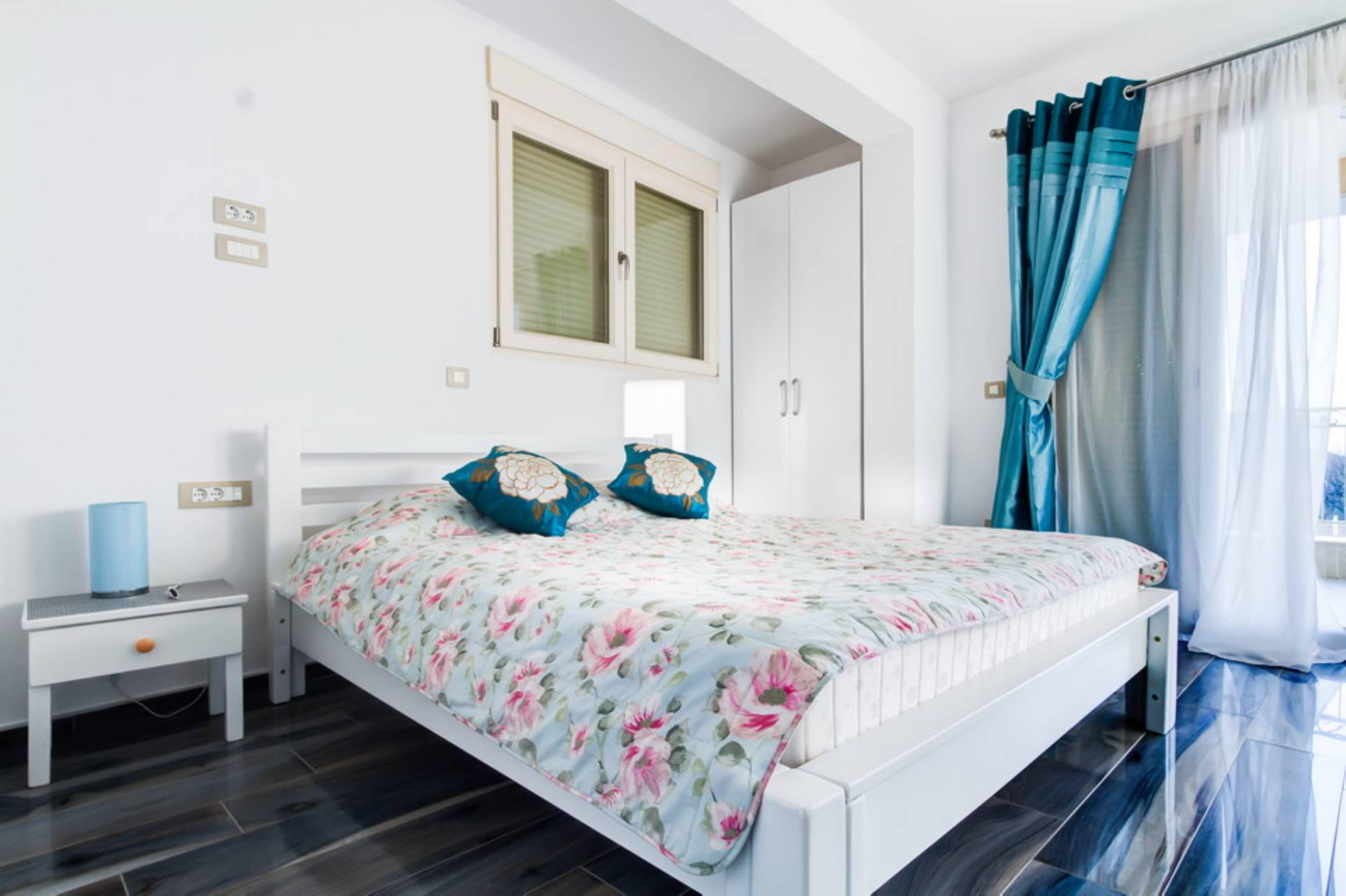 Sea Point Apart Hotel Tivat Buitenkant foto